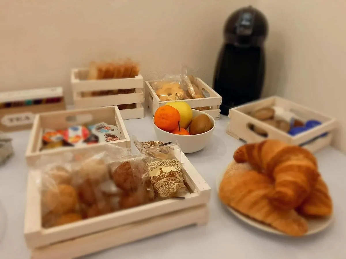 A Due Passi Da Bed & Breakfast Genoa 0*,  Italy